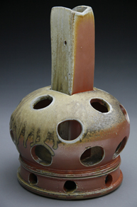 Doug-Casebeer-hollyvase